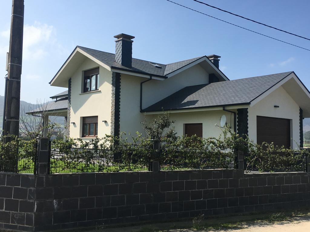 Chalet La Caleya Otur Bagian luar foto