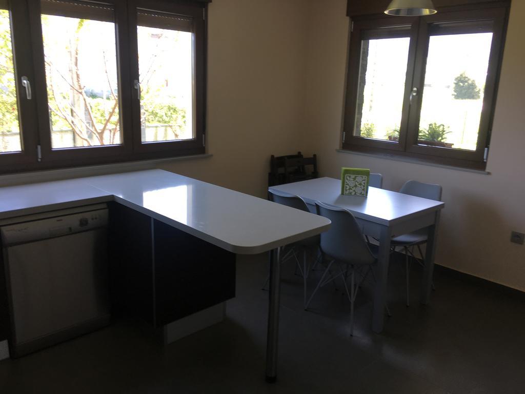 Chalet La Caleya Otur Bagian luar foto